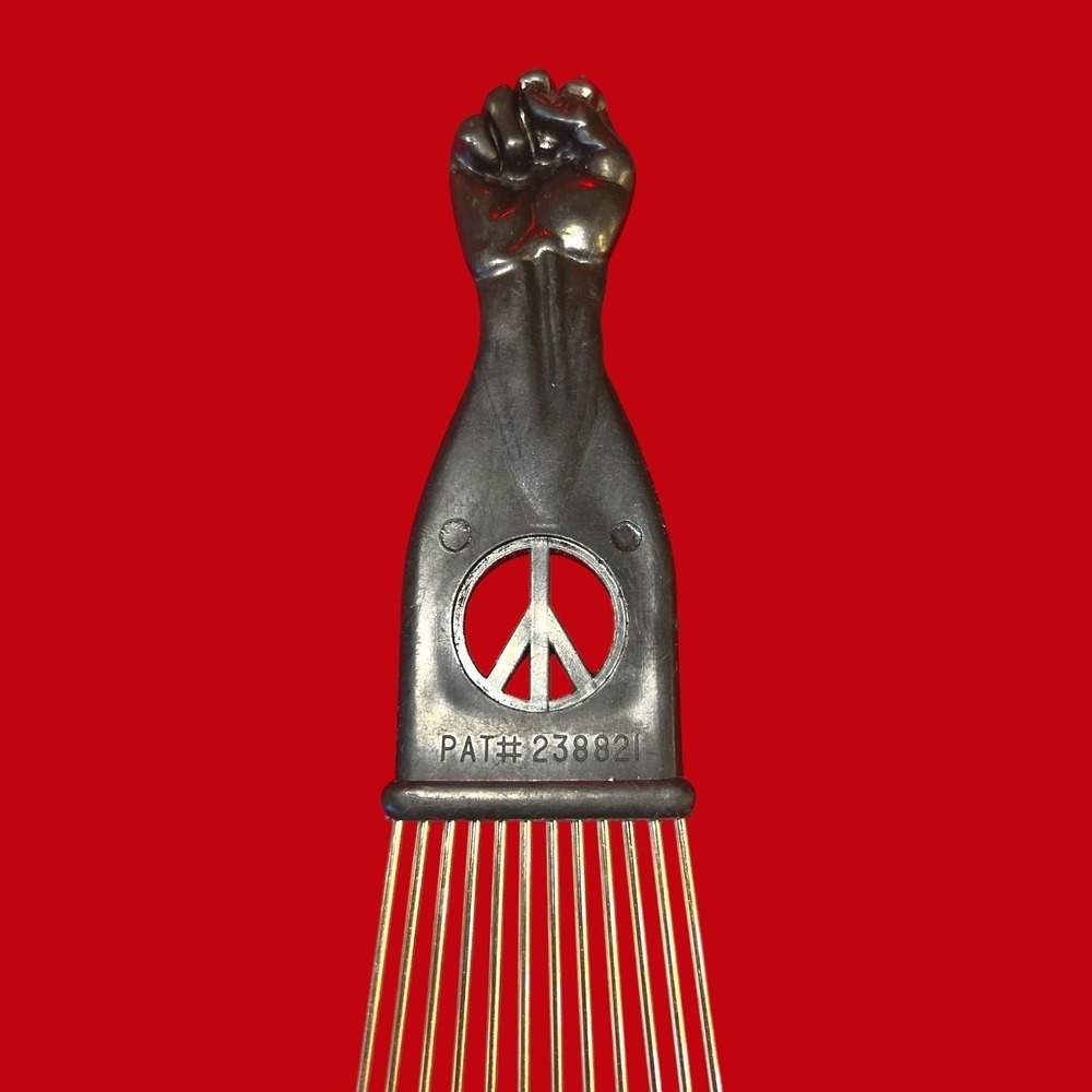 Vtg 1970s Afro Pick Black Power Fist Peace Symbol Comb hair tool PAT 238821 USA